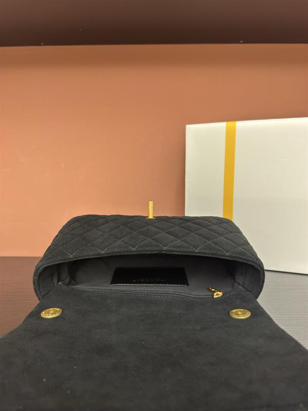 2026131214228598 680